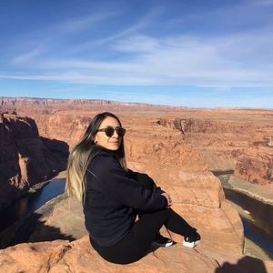 Meet your Posher, Natalia